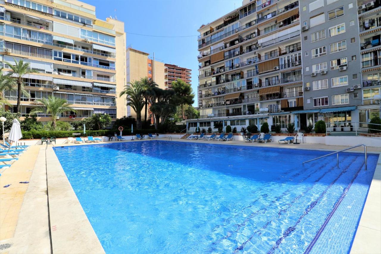 Versalles 2-12 Benidorm Buitenkant foto